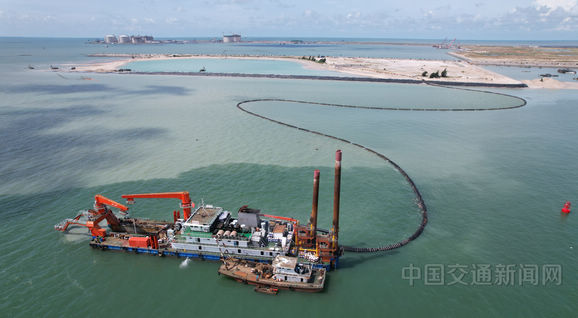 中國石化廣西北海煉化5萬噸級石化碼頭工程疏浚吹填試驗區施工順利完成
