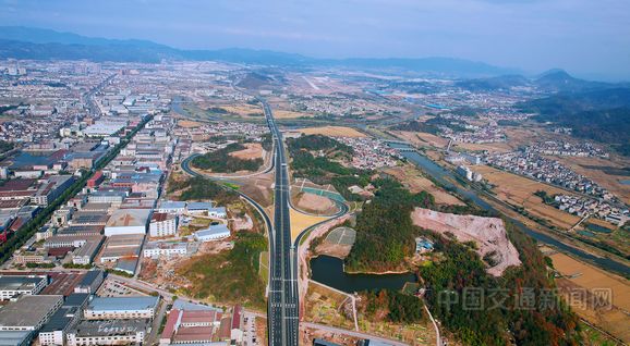 浙江義東高速公路東陽南市至南馬段建成通車