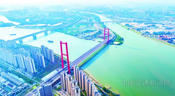 廣東順德大橋建成通車
