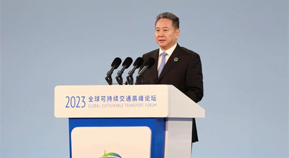 李小鵬在全球可持續交通高峰論壇全體會議上作主旨講話